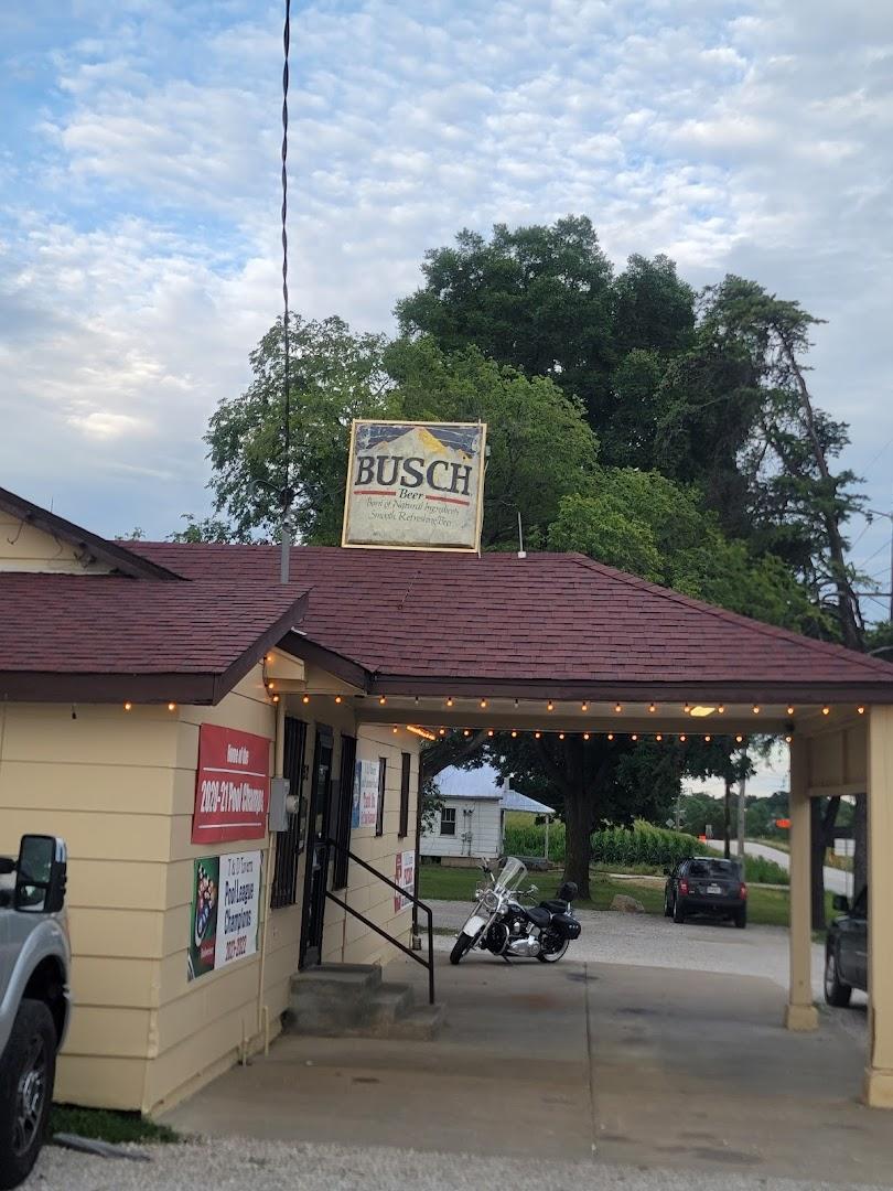 T & D Tavern